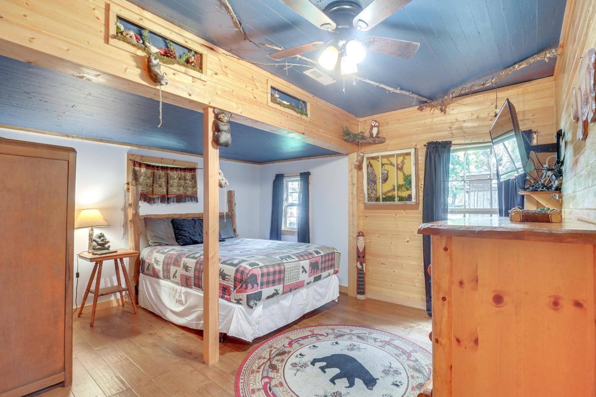 Just Fur Relaxin Sevierville Cabin With Hot Tub! Εξωτερικό φωτογραφία